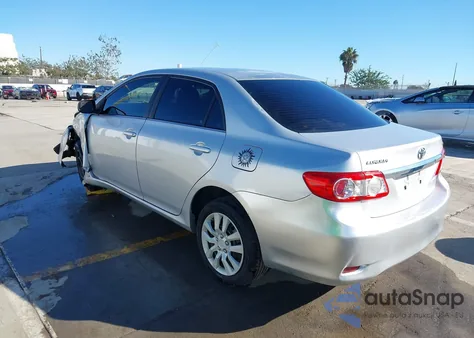 2013 Toyota Corolla Le из США, поврежденный, VIN 5YFBU4EE1DP123083
